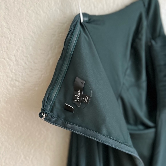 NWOT Extraordinary Elegance Emerald Pleated One-Shoulder Maxi Dress - Picture 8 of 8